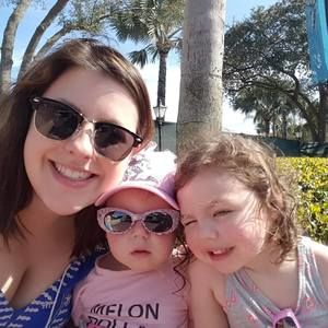 Meet your Posher, Lacey